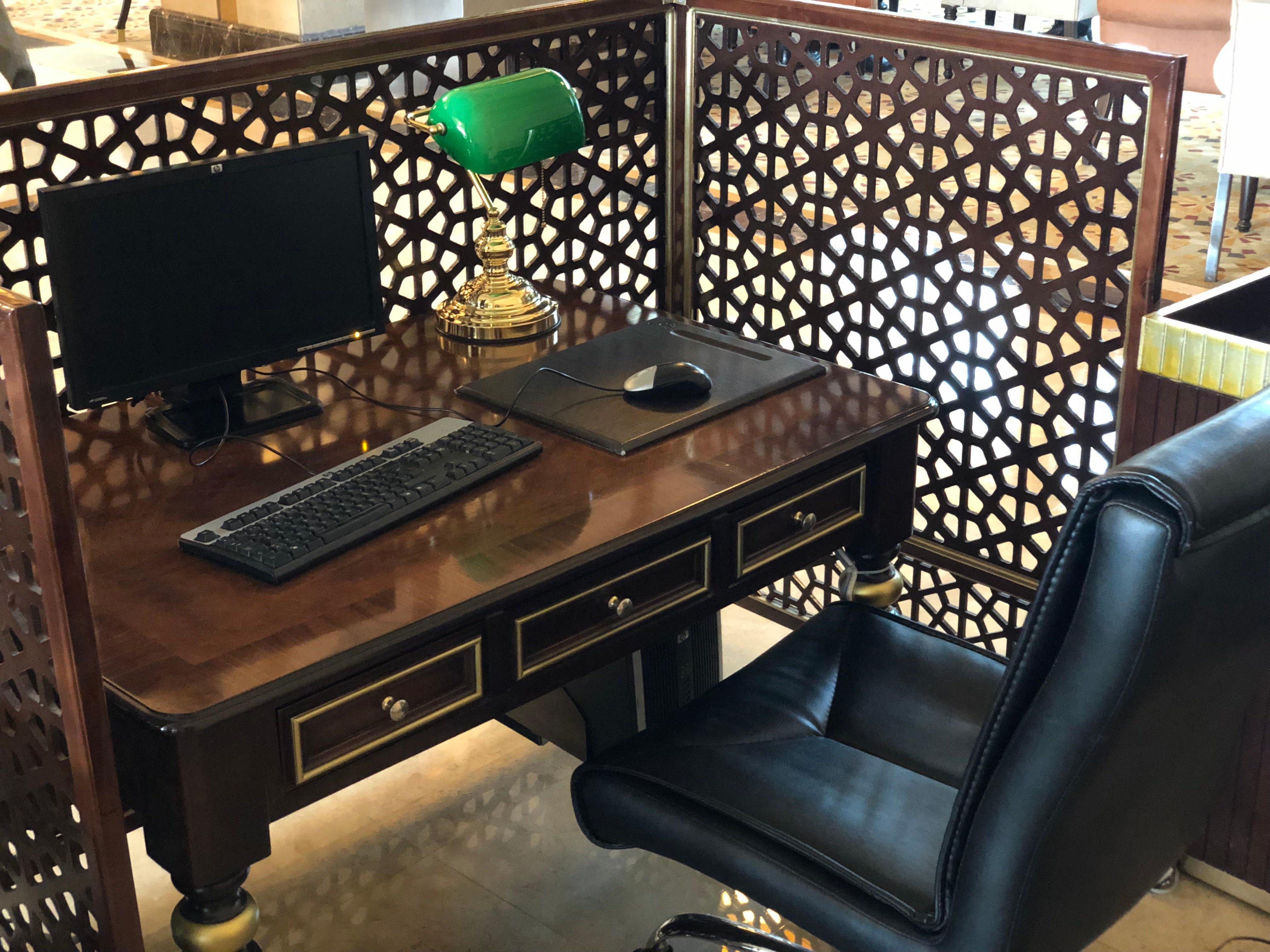 Crowne Plaza Istanbul Asia By Ihg Exterior foto A modern office in Dubai