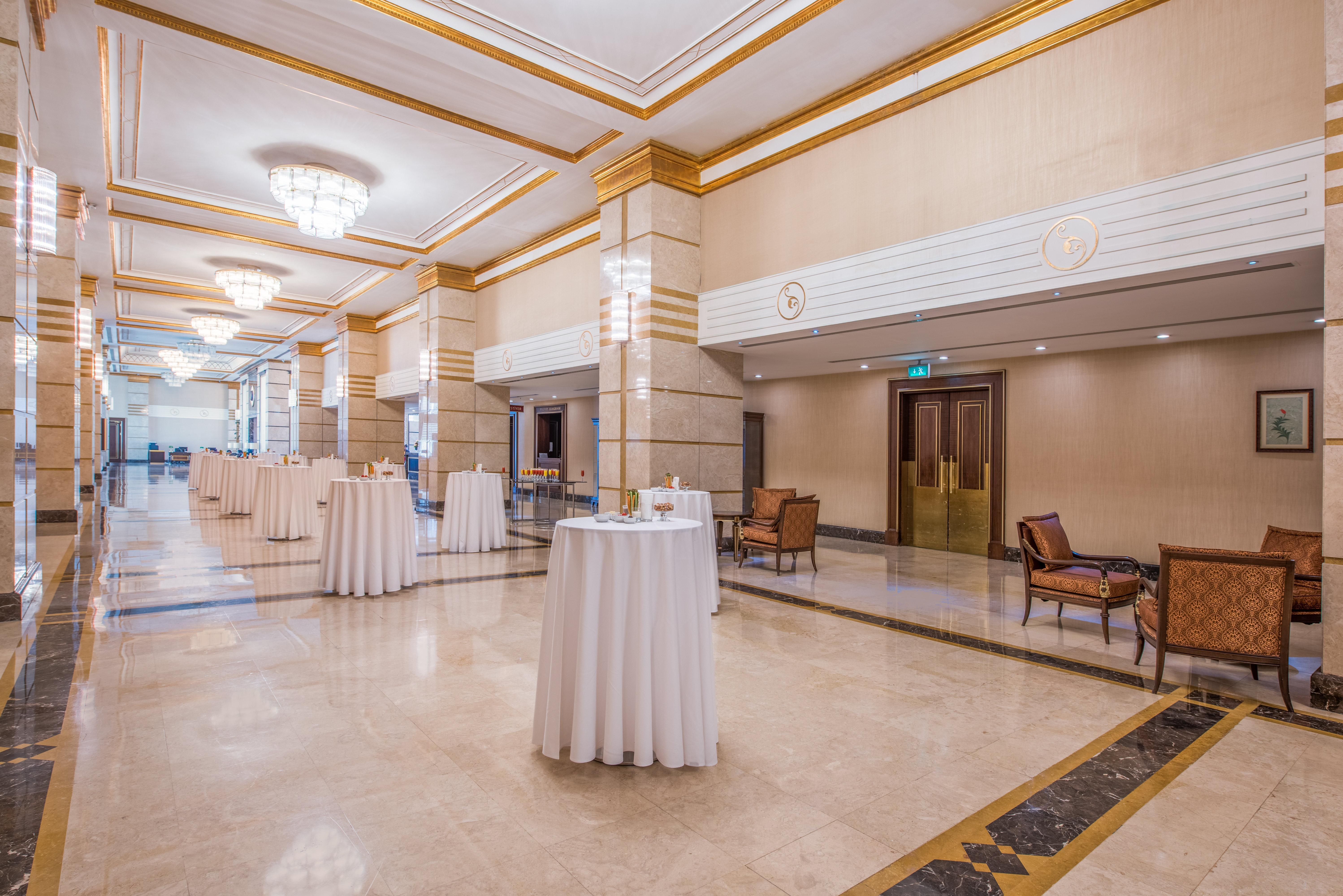 Crowne Plaza Istanbul Asia By Ihg Exterior foto Lobby